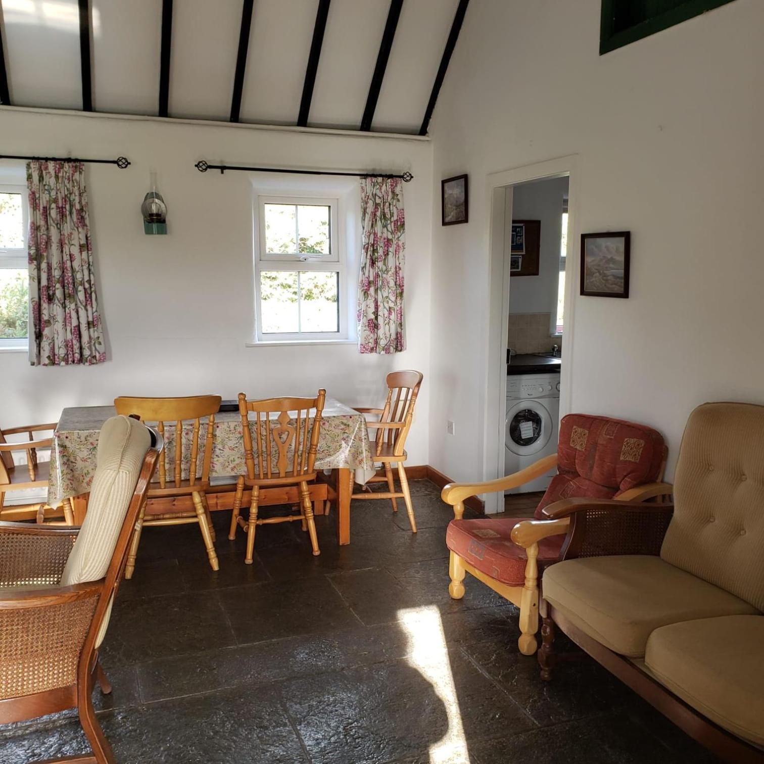 Daffodil 2 Bedroom * Louisburgh